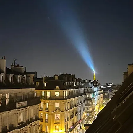 Ravissant Montmartre Opera